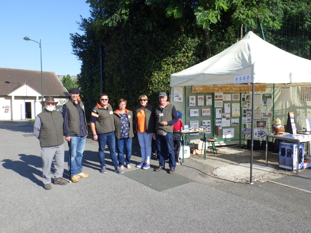 Stand avec les membres de la GHSS