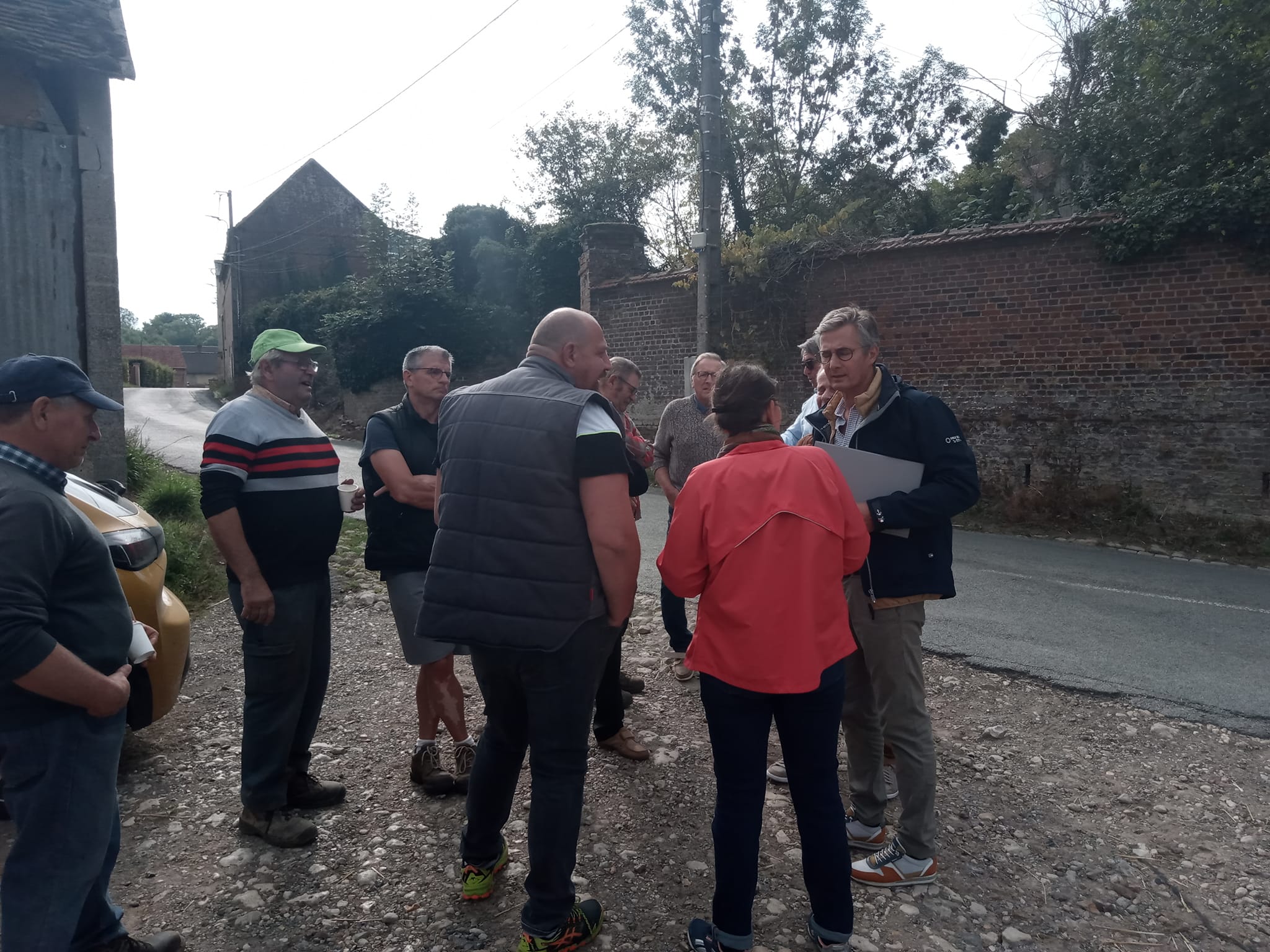 Rencontre avec les hameaux